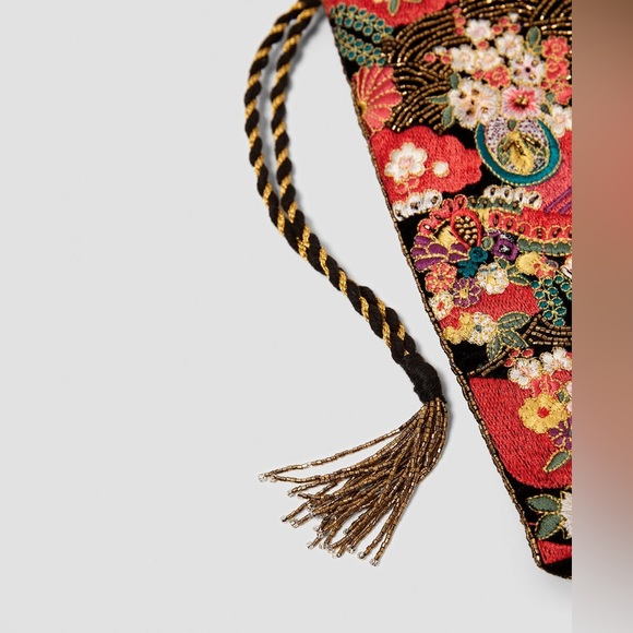 NWT ZARA Red Embroidered Jacquard Bag - Picture 4 of 8